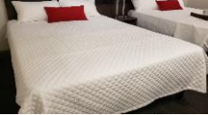 Bed Topper : Diamond Check Quilted White 100% Polyester Diamond Check Quilted Bed Topper (12 / Case)